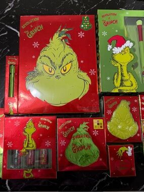 Revolution x The Grinch Holiday Makeup Collection
